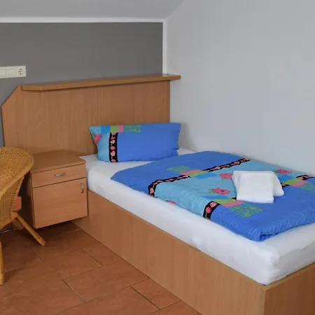 Bueraner Hof ホテル メレ